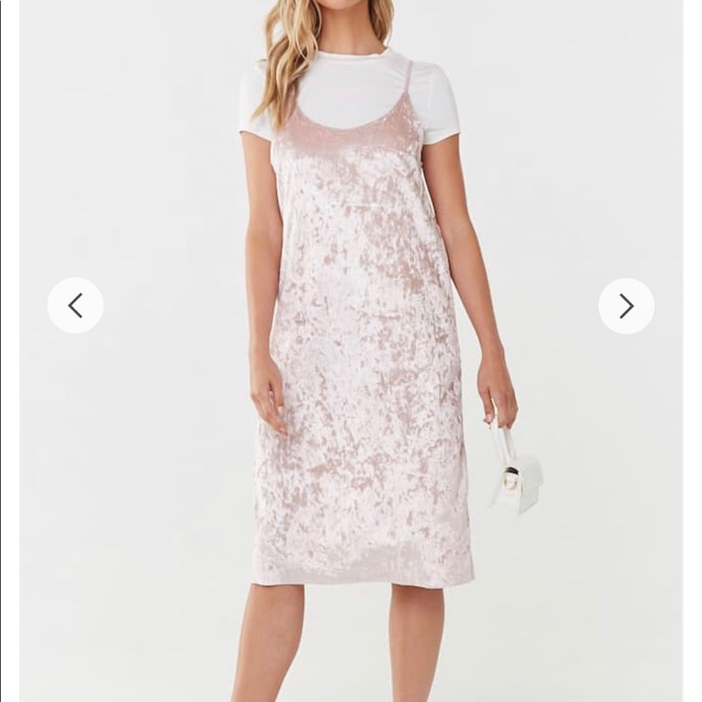 NWT crushed velvet baby pink midi dress